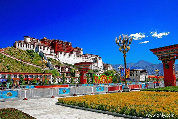 新疆到西藏旅游攻略