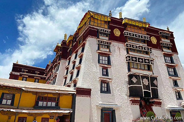 西藏在旅途旅行社服务怎么样