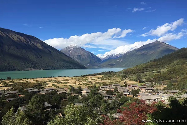 西藏旅游要多少钱