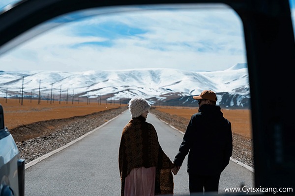 两个人去林芝波密旅游要多少钱？