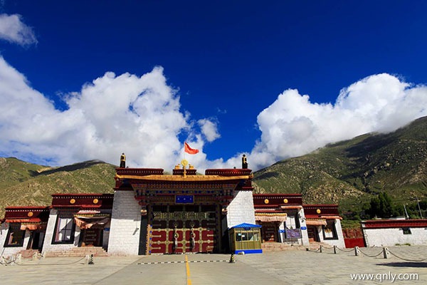 西藏旅游花费