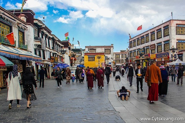 去西藏旅游准备什么