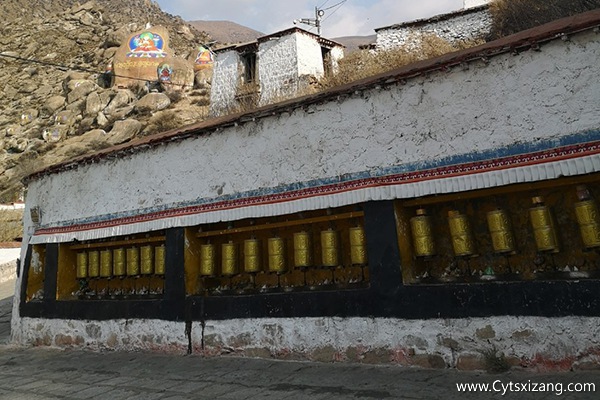 去西藏旅游当地旅行社