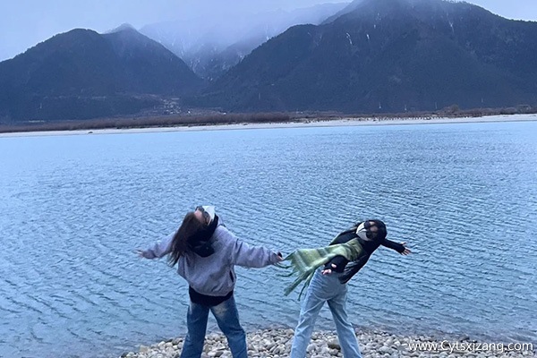 和闺蜜去西藏旅游