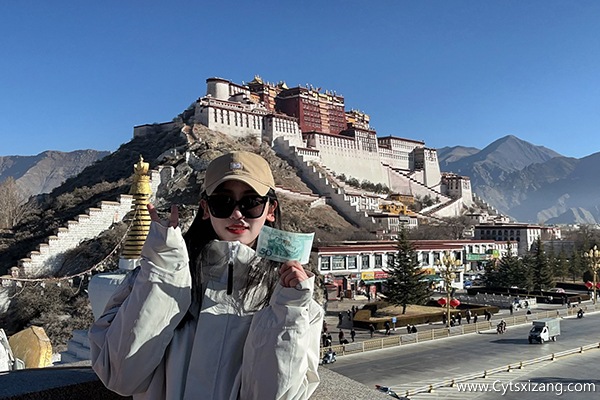 情侣拉萨旅游一个星期需要多少钱
